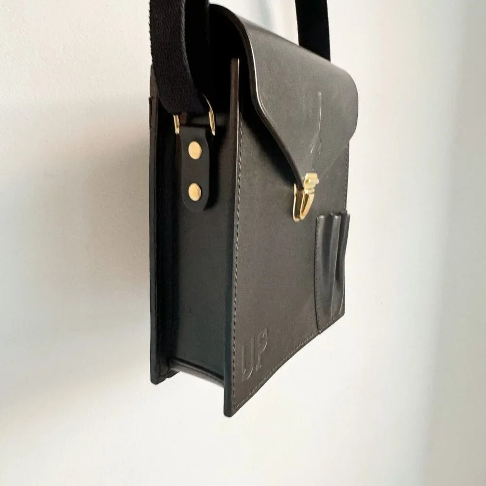 Black Leather Deadstock Brand  New Men's Crossbody Bag - Picture 2 of 9